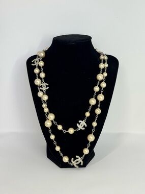Authentic CHANEL Crystal Pearl CC Long Necklace